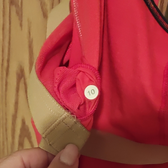 lululemon athletica Coral-Red Performance Tank - Picture 4 of 5